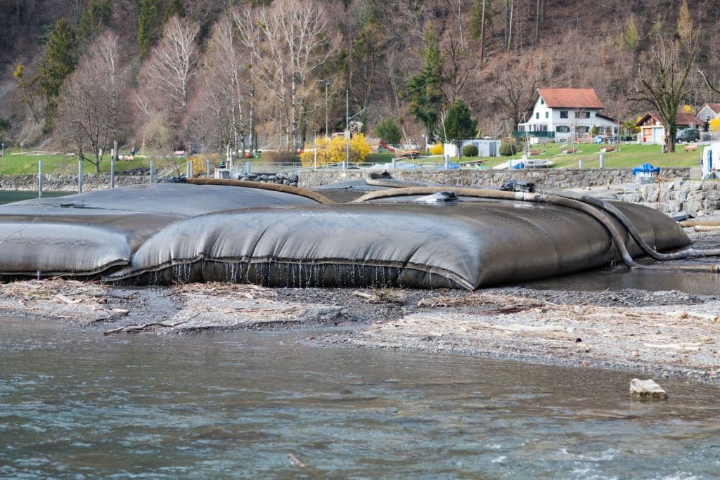 Dewatering and geotubes